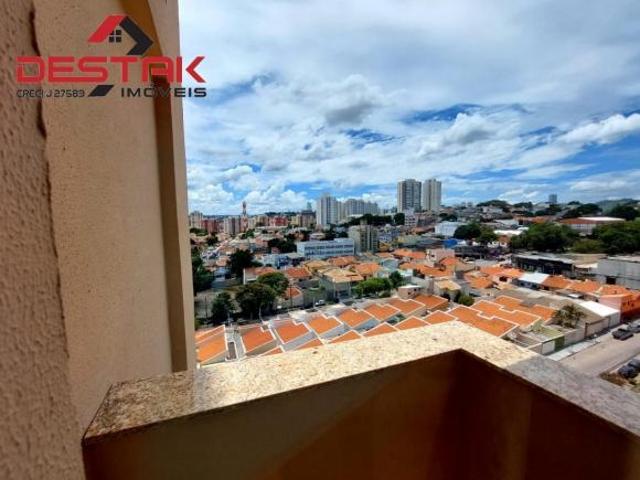 Apartamento MOBILIADO a venda no Edifício Napoli, sistema PORTEIRA FECHADA!