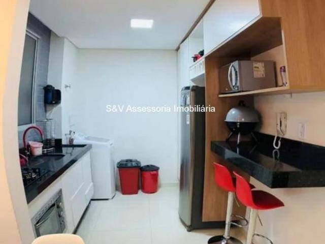 Apartamento mobiliado à venda no Parque Serra Azul!