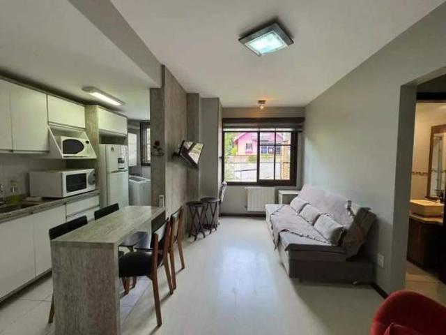 APARTAMENTO MOBILIADO À VENDA PERTO DO LAGO NEGRO