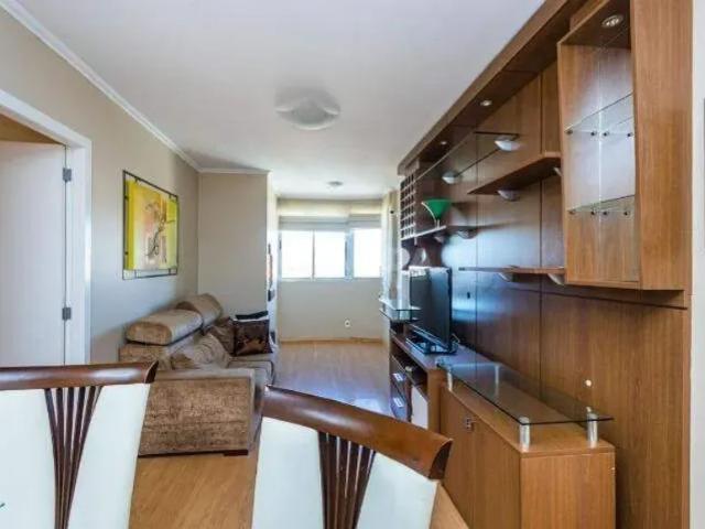 Apartamento MOBILIADO de 3 dormitórios sendo 1 suíte para alugar no bairro Santana, com VAGA COBERTA