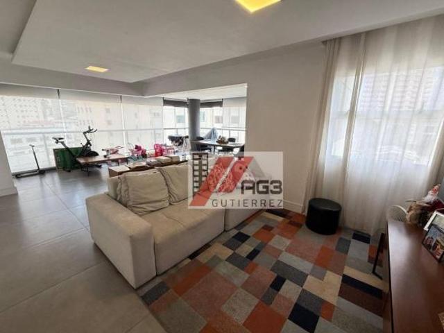 Apartamento mobiliado de 3 dormitórios, suítes, varanda gourmet, lazer completo e duas vagas no Alto