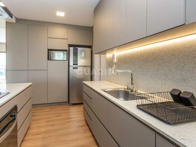 Apartamento mobiliado de 3 suítes para alugar no Três Figueiras