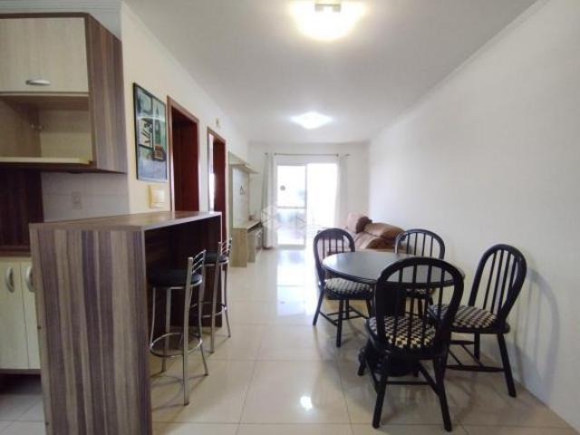 Apartamento mobiliado de 1 dormitório no Universitário