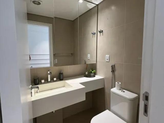 Apartamento mobiliado e decorado para locação em Alphaville com 2 dormitórios