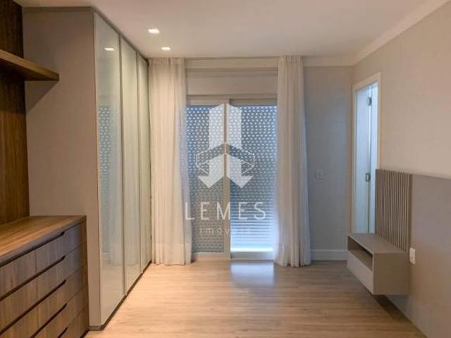 APARTAMENTO MOBILIADO E DECORADO, PRONTO PARA MORAR! COMPOSTO DE 03 DORMITÓTIOS
