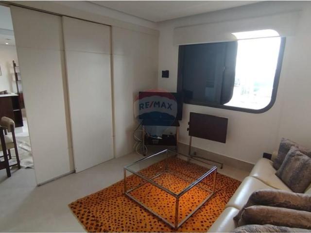 Apartamento mobiliado e reformado com de 123m² 3 quartos, 3 banheiros, sala ampla e cozinha moderna. Com 2 vagas Jardim Paulista!