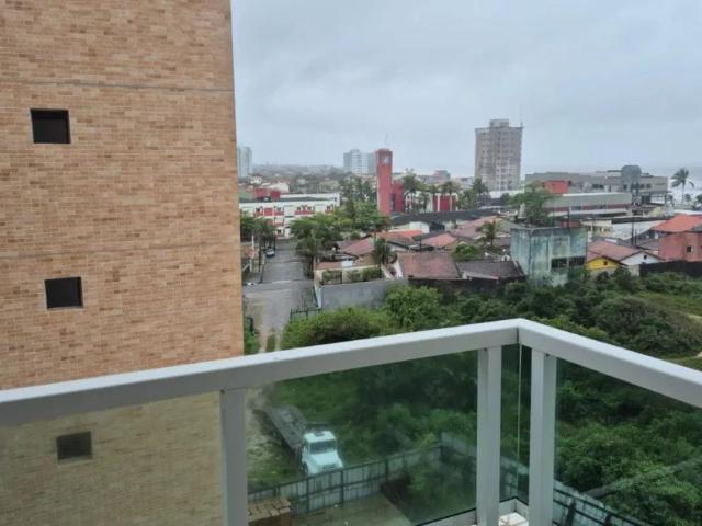 Apartamento Mobiliado excelente localização 60 metros do mar