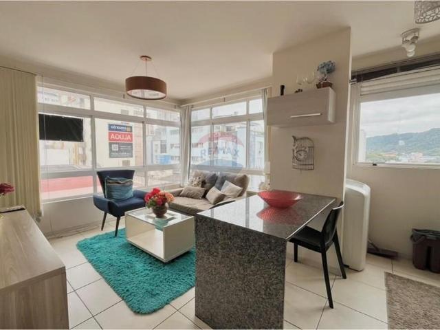 APARTAMENTO MOBILIADO NO CENTRO – PRATICIDADE E CONFORTO EM UM SÓ LUGAR!