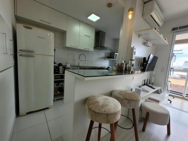 Apartamento mobiliado no Rossi Fiateci 2 dormitórios e suíte