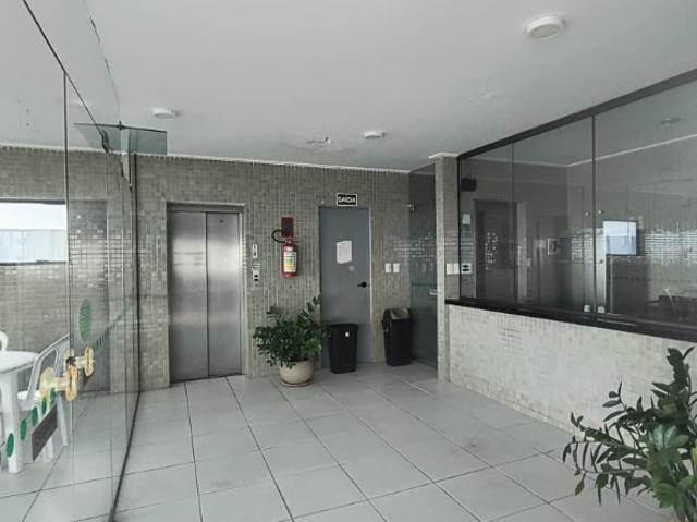 Apartamento Mobiliado Para Alugar Em Boa Viagem Próximo Ao Mar!