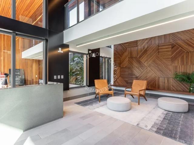 Apartamento mobiliado para alugar no Petrópolis com 1 quarto 1 suíte