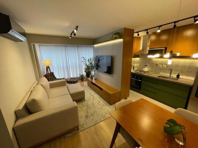 Apartamento mobiliado para aluguel no Setor Bueno | 2 quartos, sendo 1 suíte