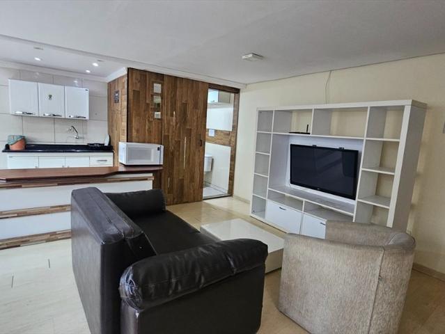 APARTAMENTO MOBILIADO PARA CASAL