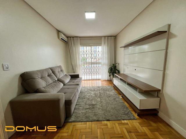 Apartamento mobiliado para locação no Centro