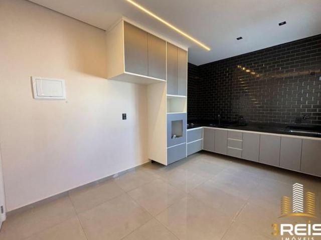 APARTAMENTO MODERNO NO CENTRO