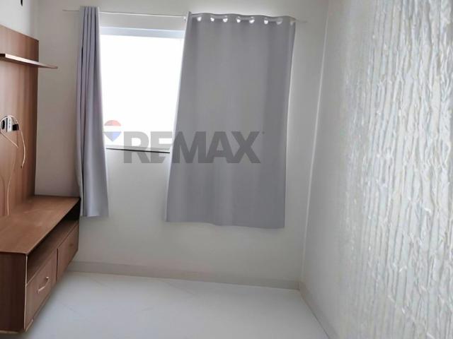 Apartamento moderno com 2 dormitórios e varanda