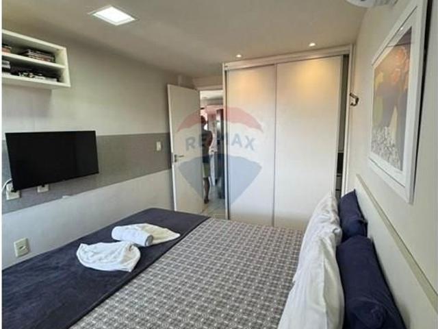 Apartamento Moderno: Conforto e Vista para o Mar
