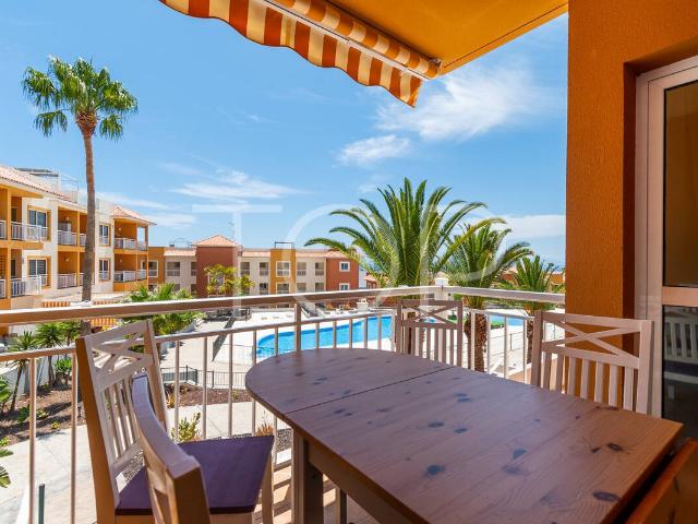 Apartamento moderno de dos dormitorios con terraza en Callao. 61m² Adeje