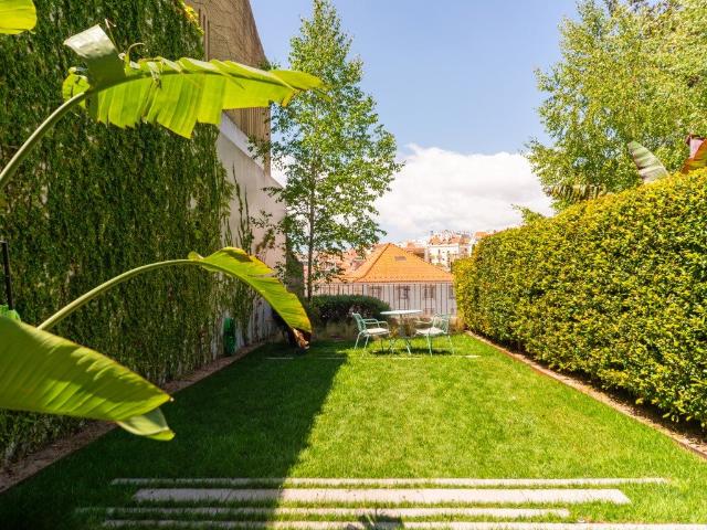 Apartamento moderno de quatro quartos com jardim, Chiado, Li. 420m² Chiado
