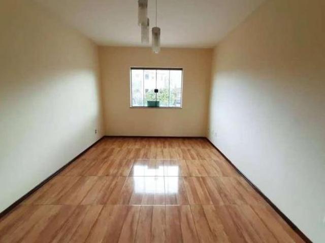 Apartamento moderno de 2 dormitórios com móveis planejados no bairro Diniz II