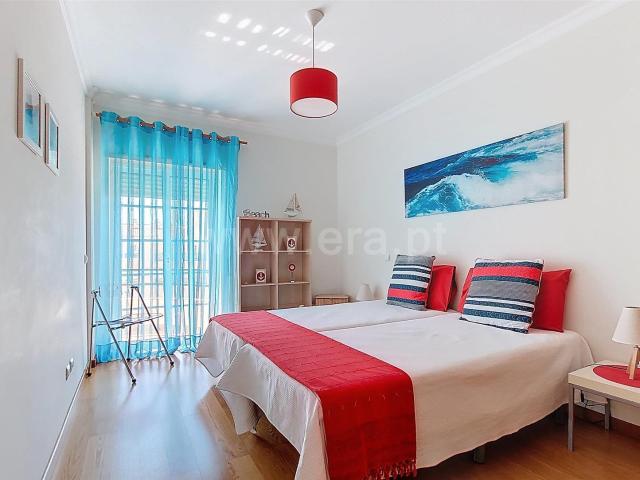 Apartamento moderno de 2 quartos com vista para a 78m² Armação De Pêra