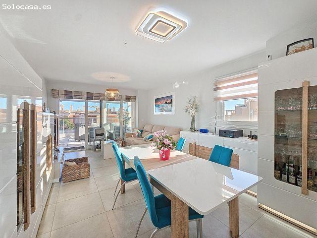 Apartamento moderno de 3 dormitorios con vistas al mar en Célere Casares Costa