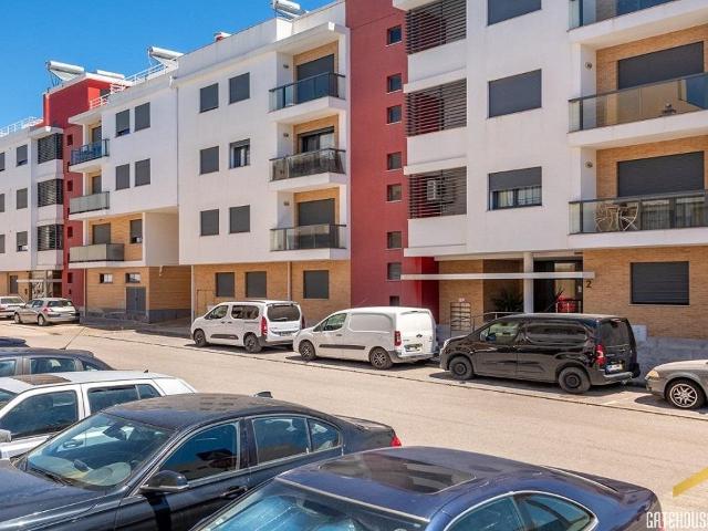 Apartamento moderno de 3 quartos para venda no centro de São. 127m² São Brás De Alportel
