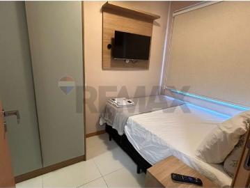 Apartamento Moderno em Amaralina: Conforto e Charme