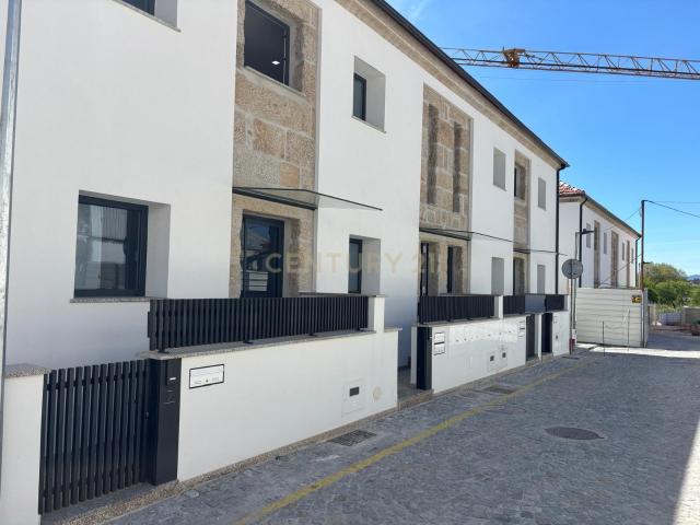 Apartamento Moderno em Viseu Localização Central e Aconchegante