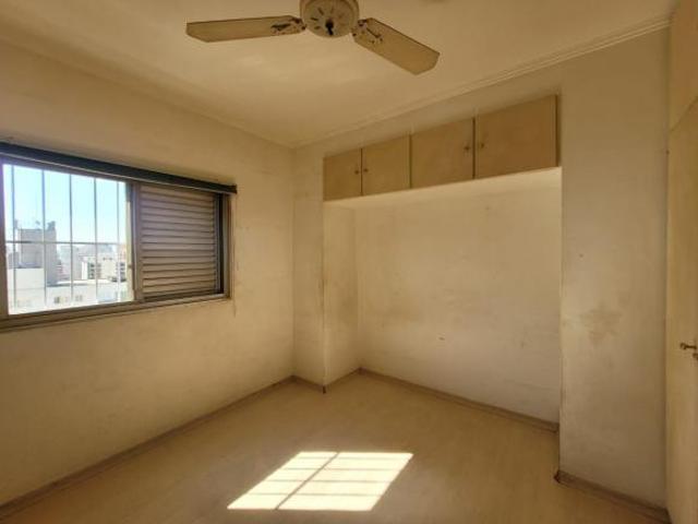 Apartamento Moema venda 3 quartos sendo 1 suite, 2 vagas, 110m²