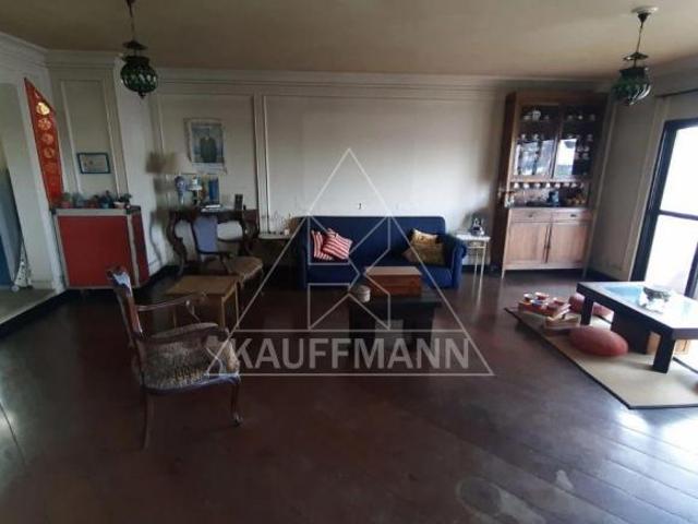Apartamento Moema Alto Padrão