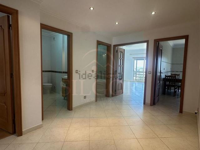 Apartamento, Moita
