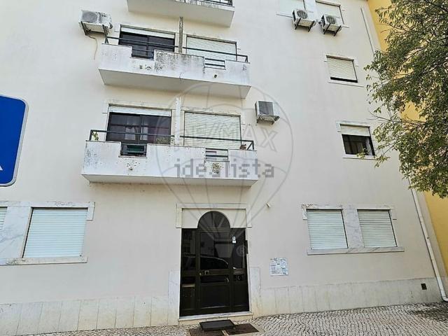 Apartamento, Moita
