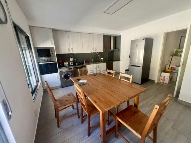 Apartamento, Moita