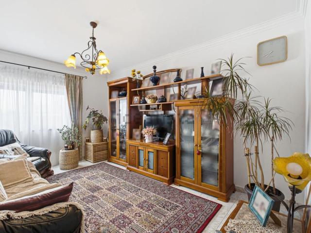 Apartamento, Moita