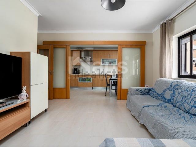 Apartamento, Moita