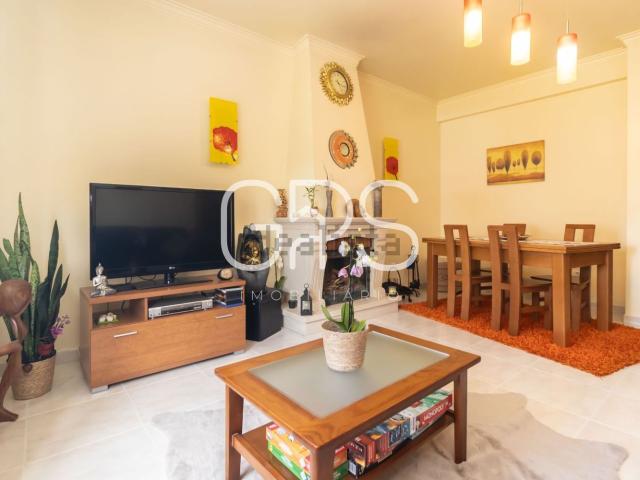 Apartamento, Moita