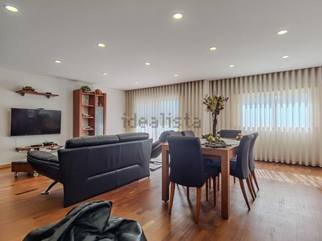 Apartamento, Moreira