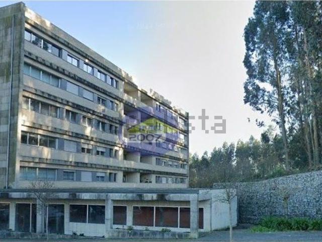Apartamento, Moreira