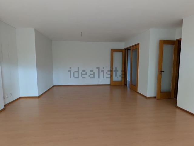 Apartamento, Moreira