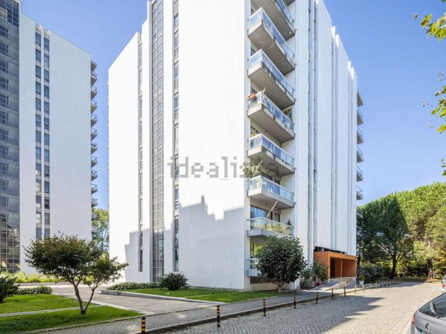 Apartamento, Moreira