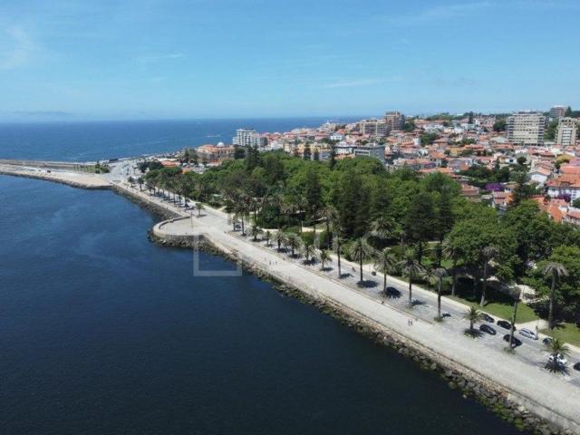 Apartamento, Moreira