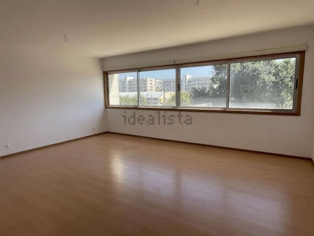 Apartamento, Moreira