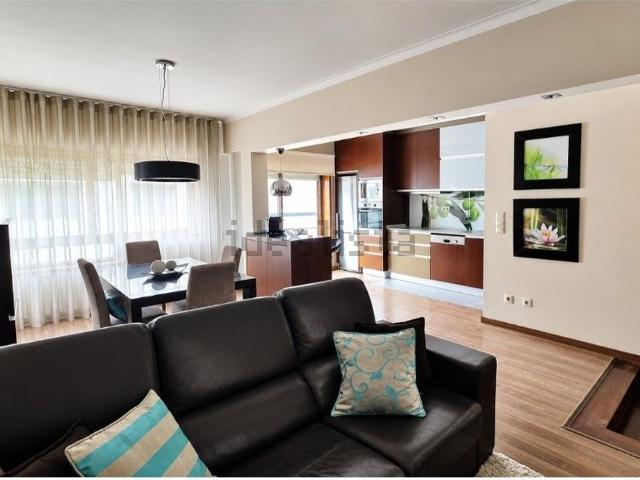 Apartamento, Moreira
