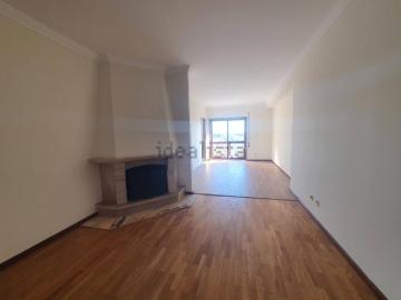 Apartamento, Moreira