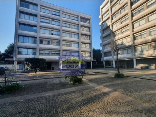 Apartamento, Moreira