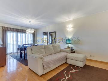 Apartamento, Mozelos
