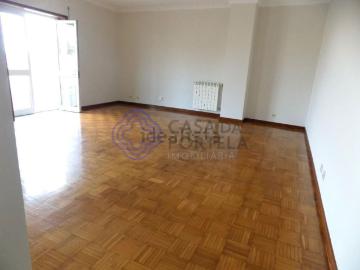 Apartamento, Mozelos