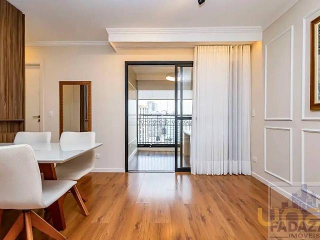 Apartamento na Treze de Maio Centro Curitiba PR, aluguel por R$ 3.400