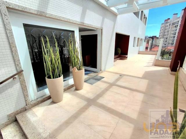 Apartamento na Urbano Lopes Cristo Rei Curitiba PR, aluguel por R$ 2.600